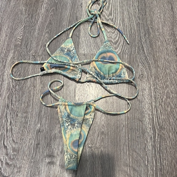 RIP’D bikini set - Picture 2 of 3